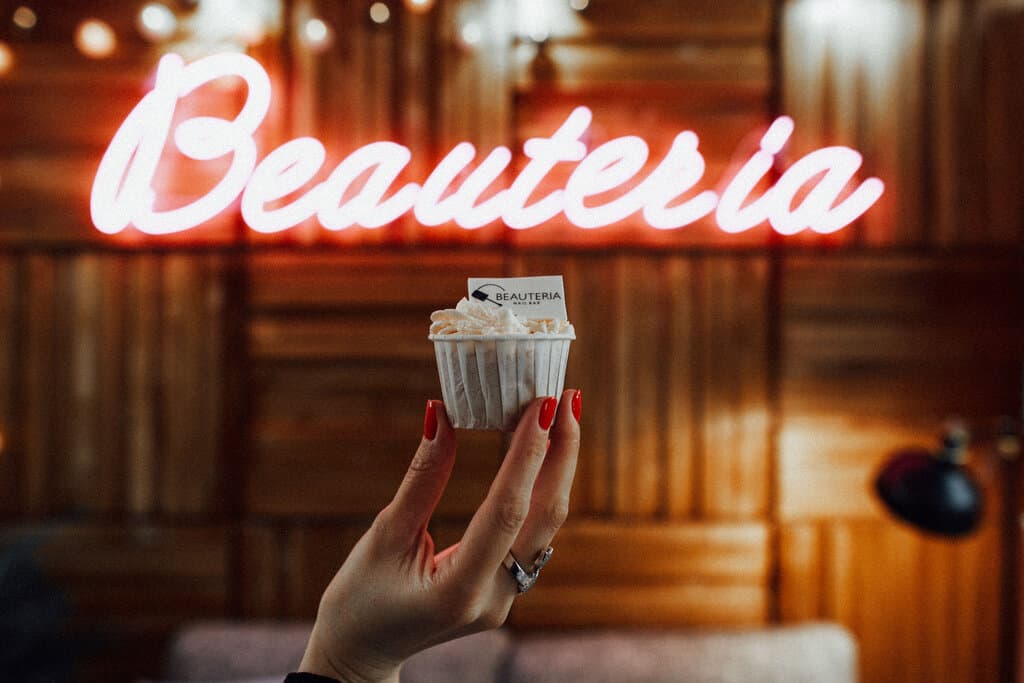 Салон красоты Beauteria Nail Bar