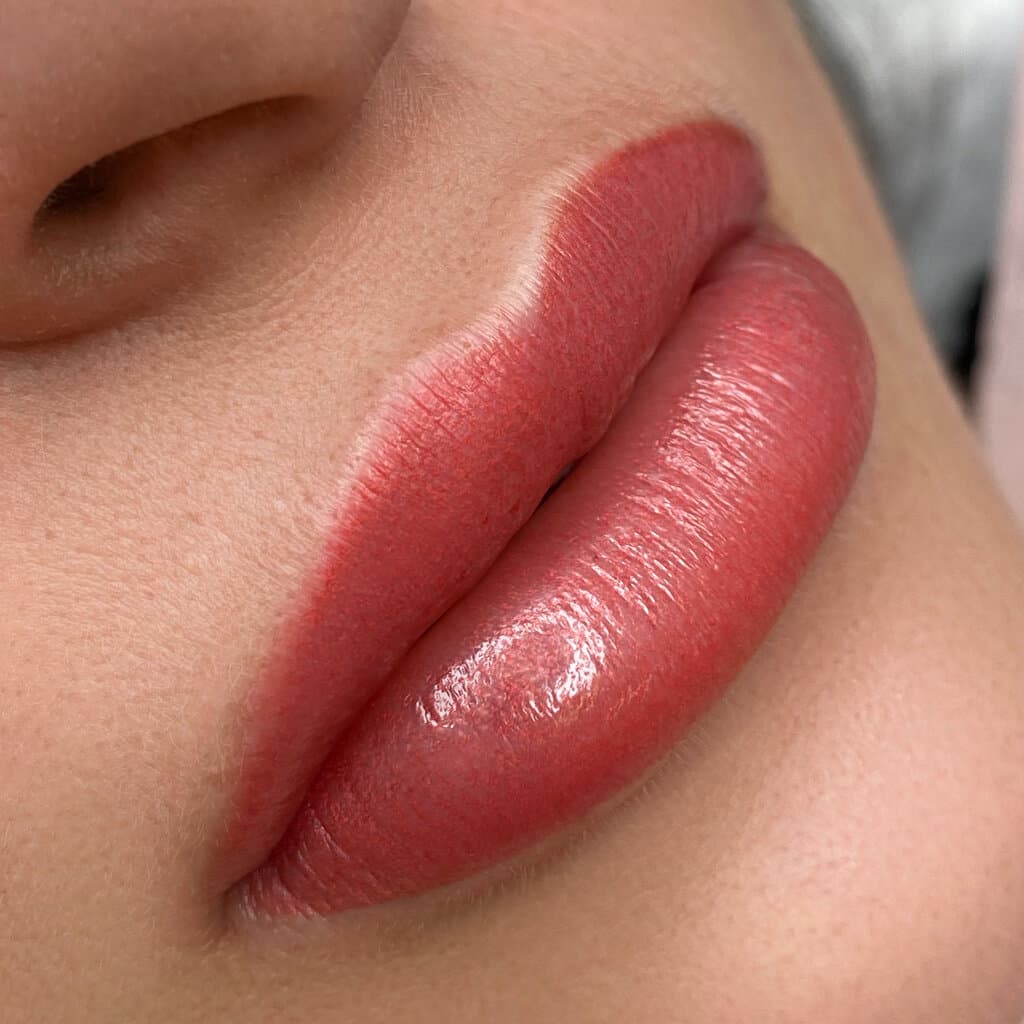 Салон красоты Eyes-n-Lips