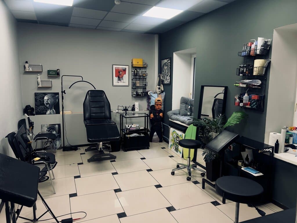 Салон красоты Ивл тату