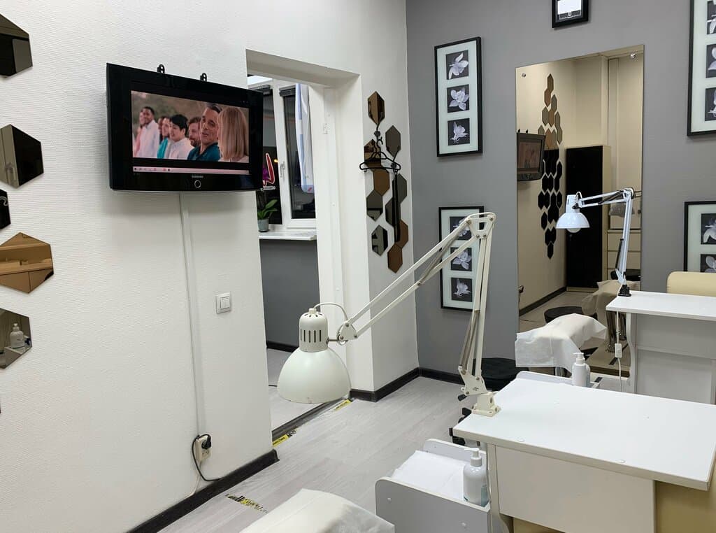 Салон красоты Lovely Nails