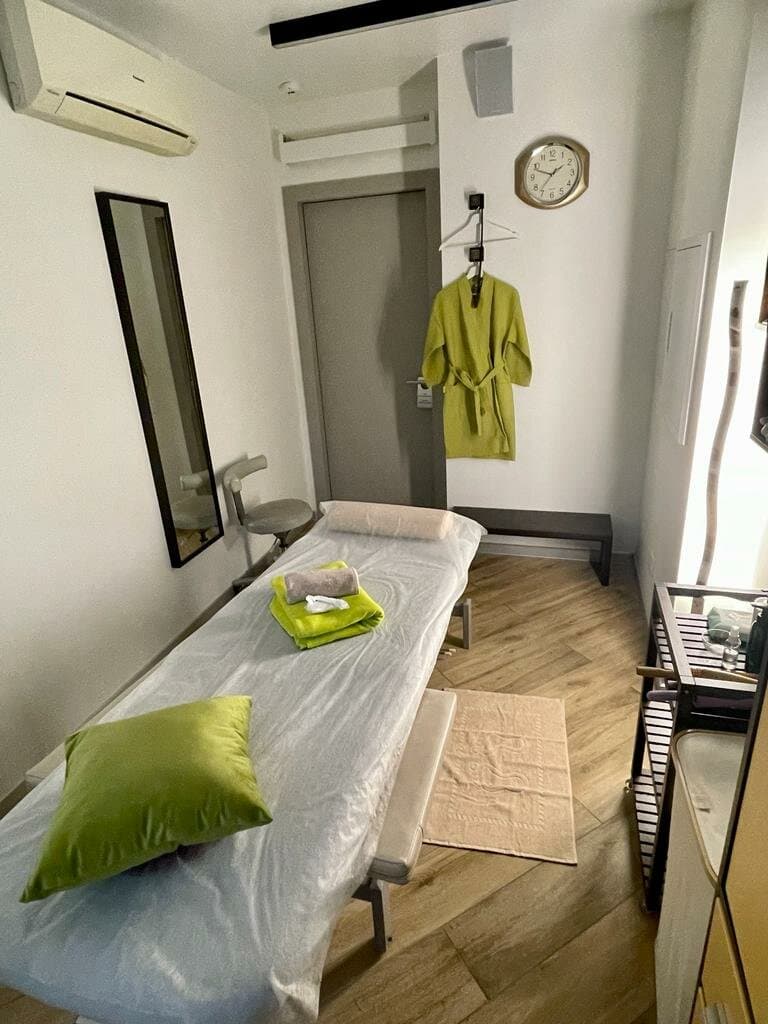 Салон красоты Массажист-эстетист Герасимова В. В.