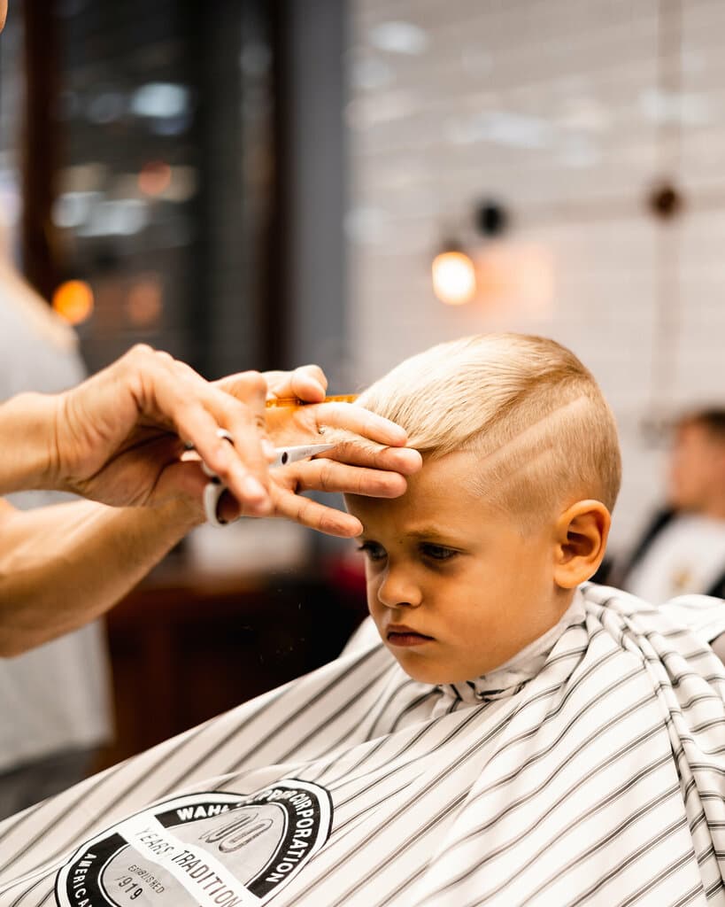 Салон красоты Men's Club & Barbershop