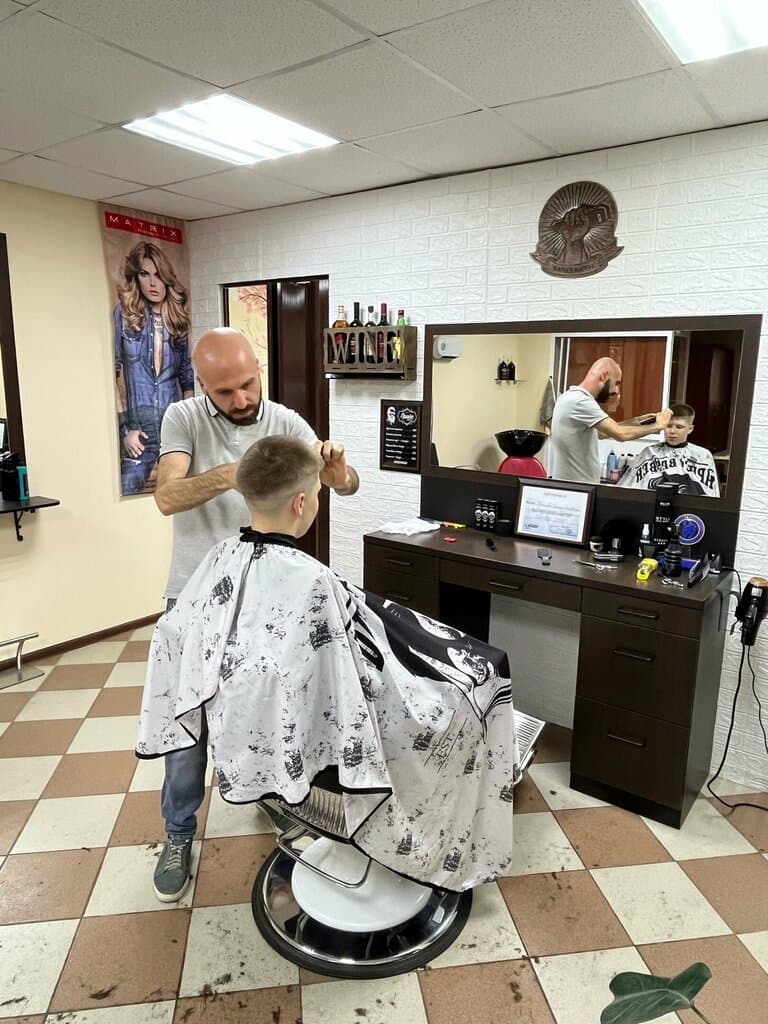 Салон красоты Мужские стрижки у Карена