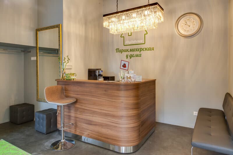 Салон красоты Парикмахерская у Дома