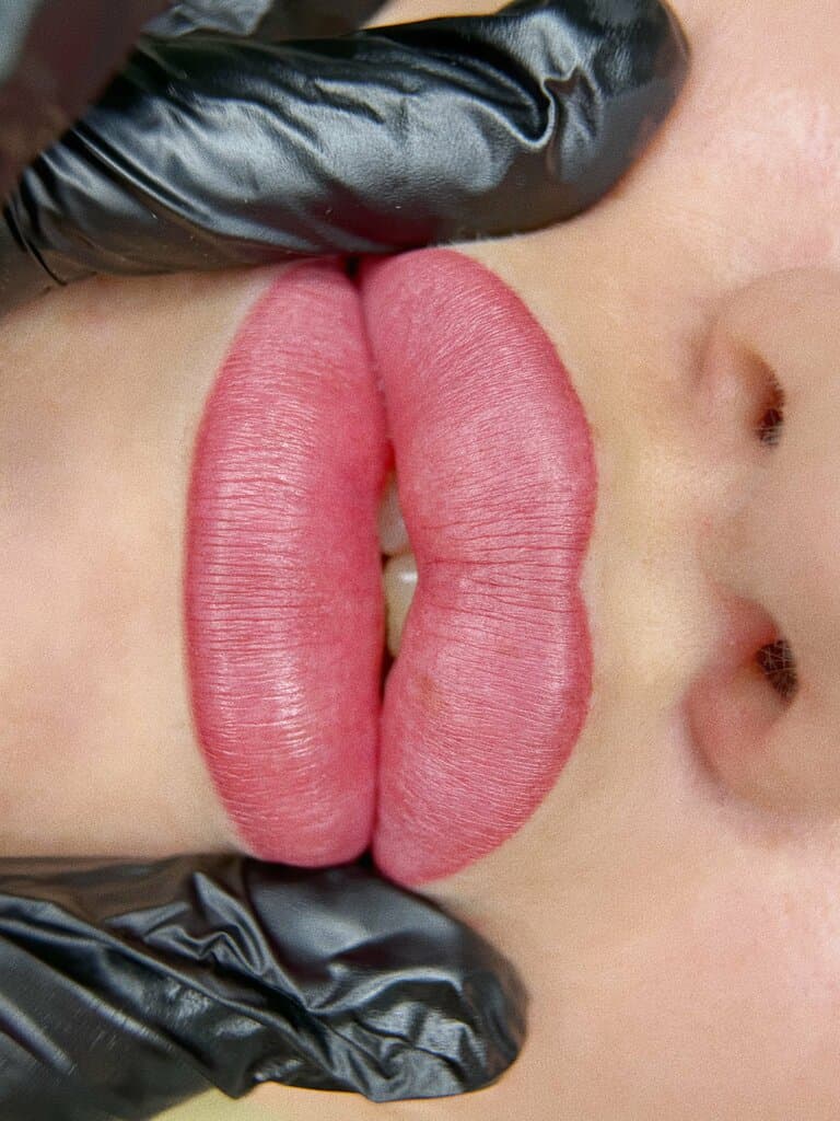 Салон красоты Перманентный макияж татуаж и Тату