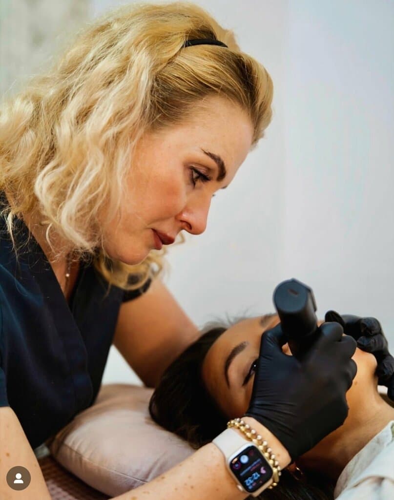 Салон красоты Перманентный макияж Viva