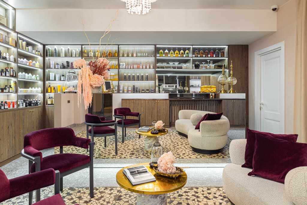 Салон красоты Plum