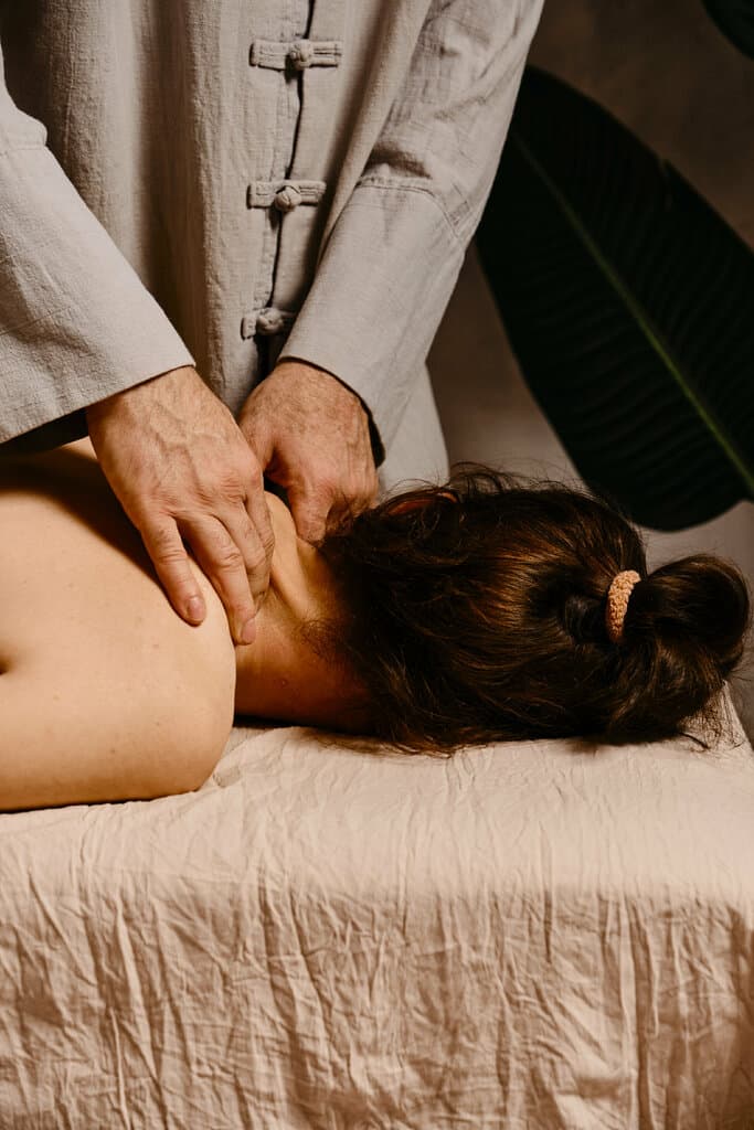 Салон красоты Шиацу терапия