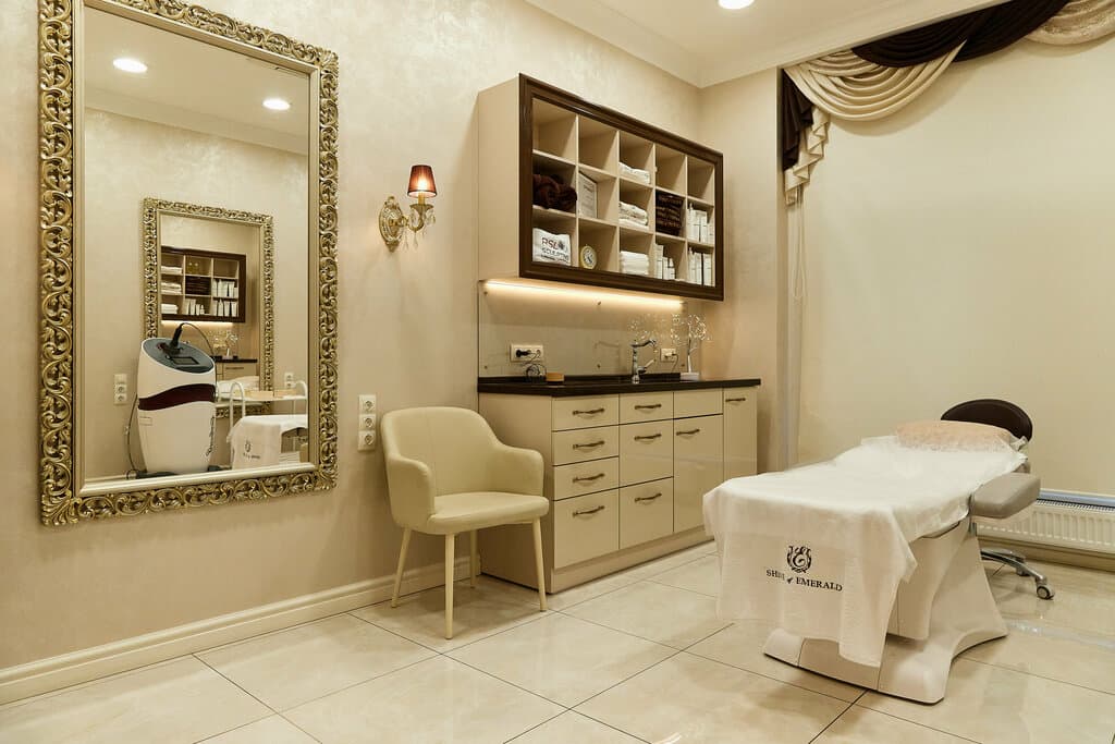Салон красоты Shine of Emerald