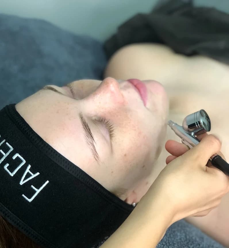 Салон красоты массажа лица FaceRoom на Малом проспекте В.О.
